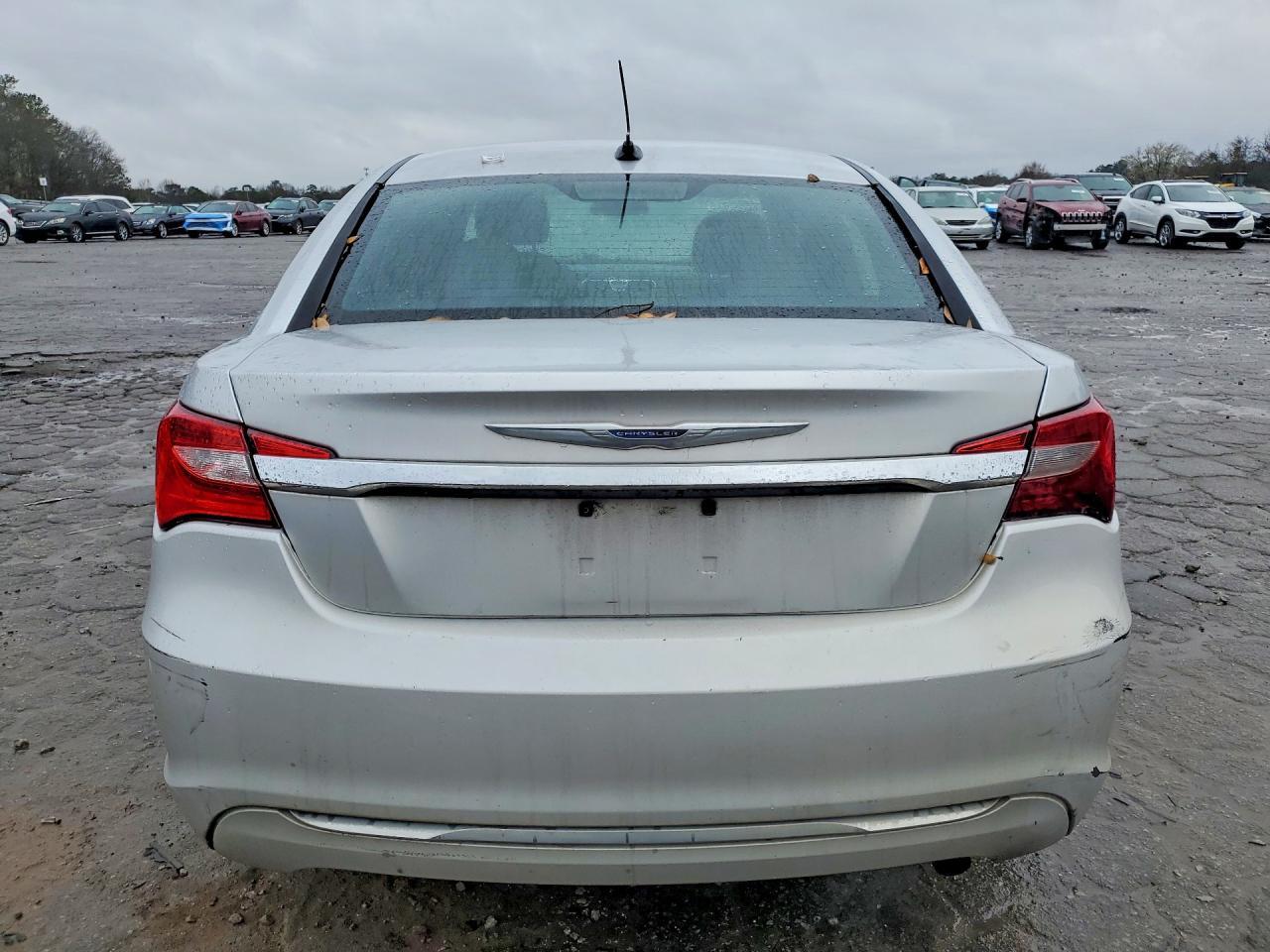 2012 Chrysler 200 lx
