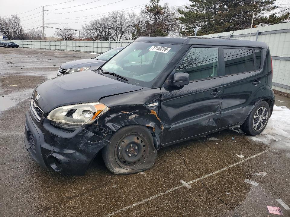 2013 KIA Soul Base