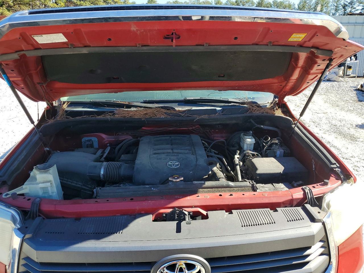 2015 Toyota Tundra SR5