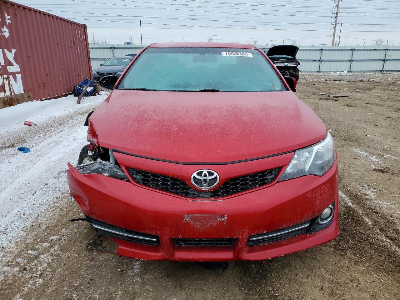2013 Toyota Camry l