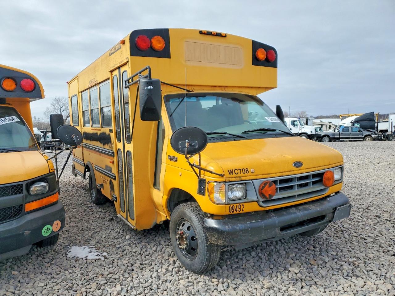 2001 Ford Econoline