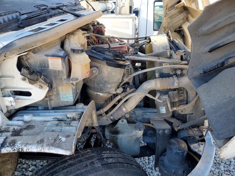 2019 Freightliner M2 106 MED