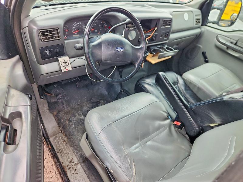 2004 Ford F250 Super Duty Flatbed Truck