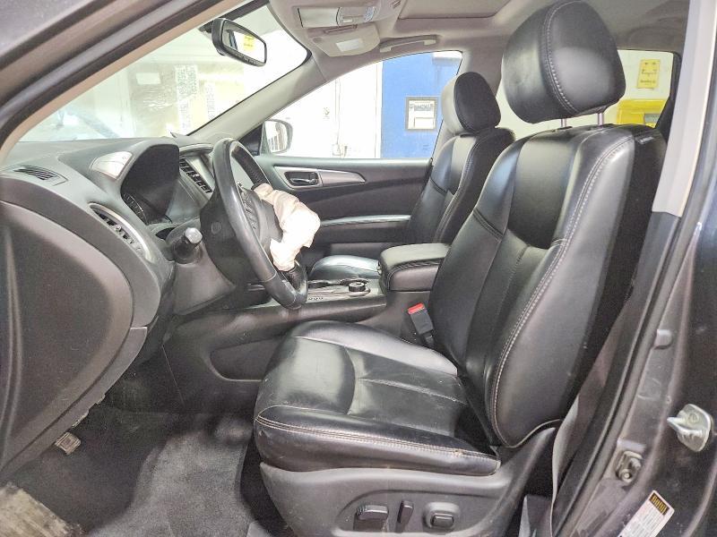 2018 Nissan Pathfinder s