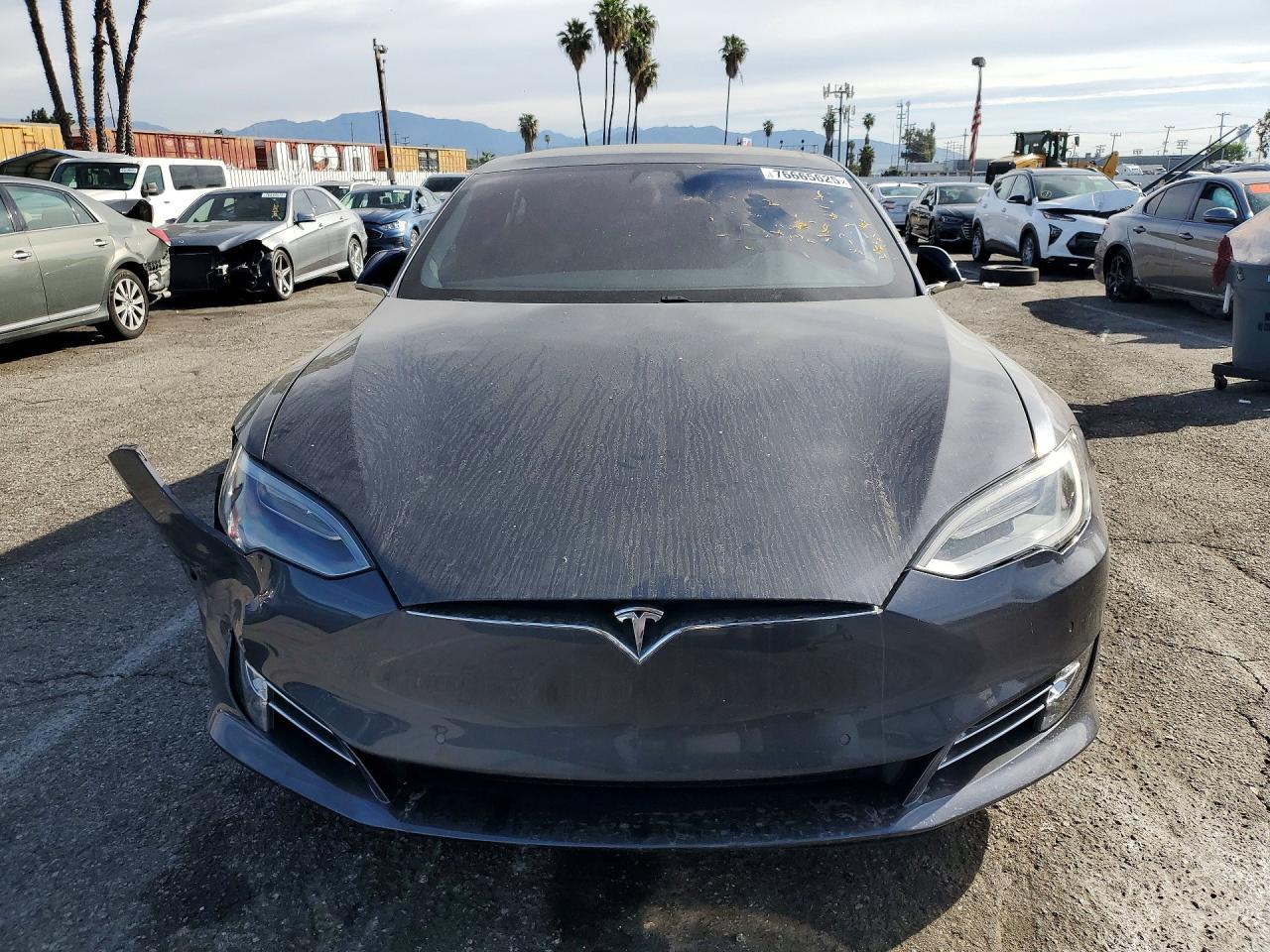 2018 Tesla Model s