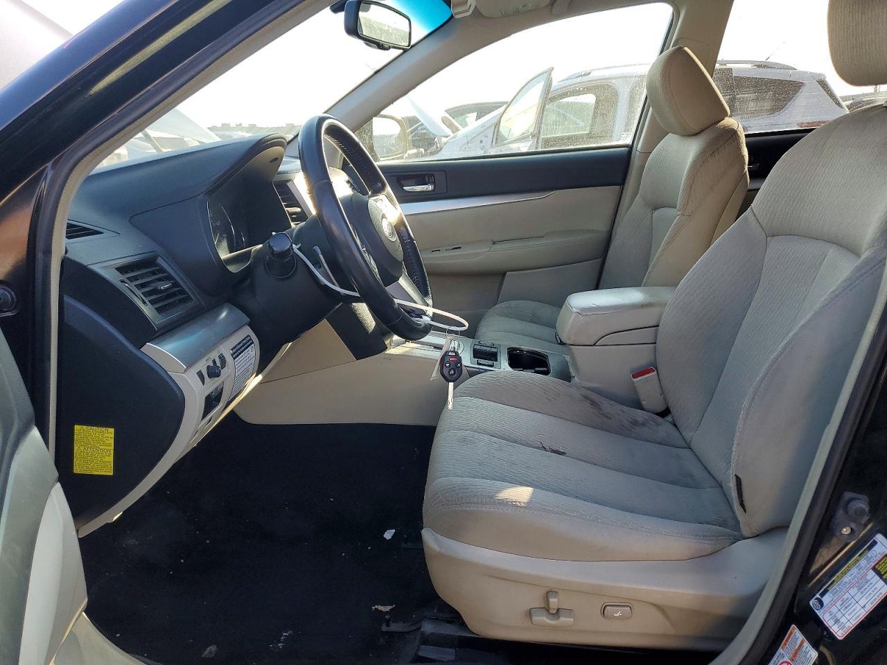 2010 Subaru Outback 2.5i Premium