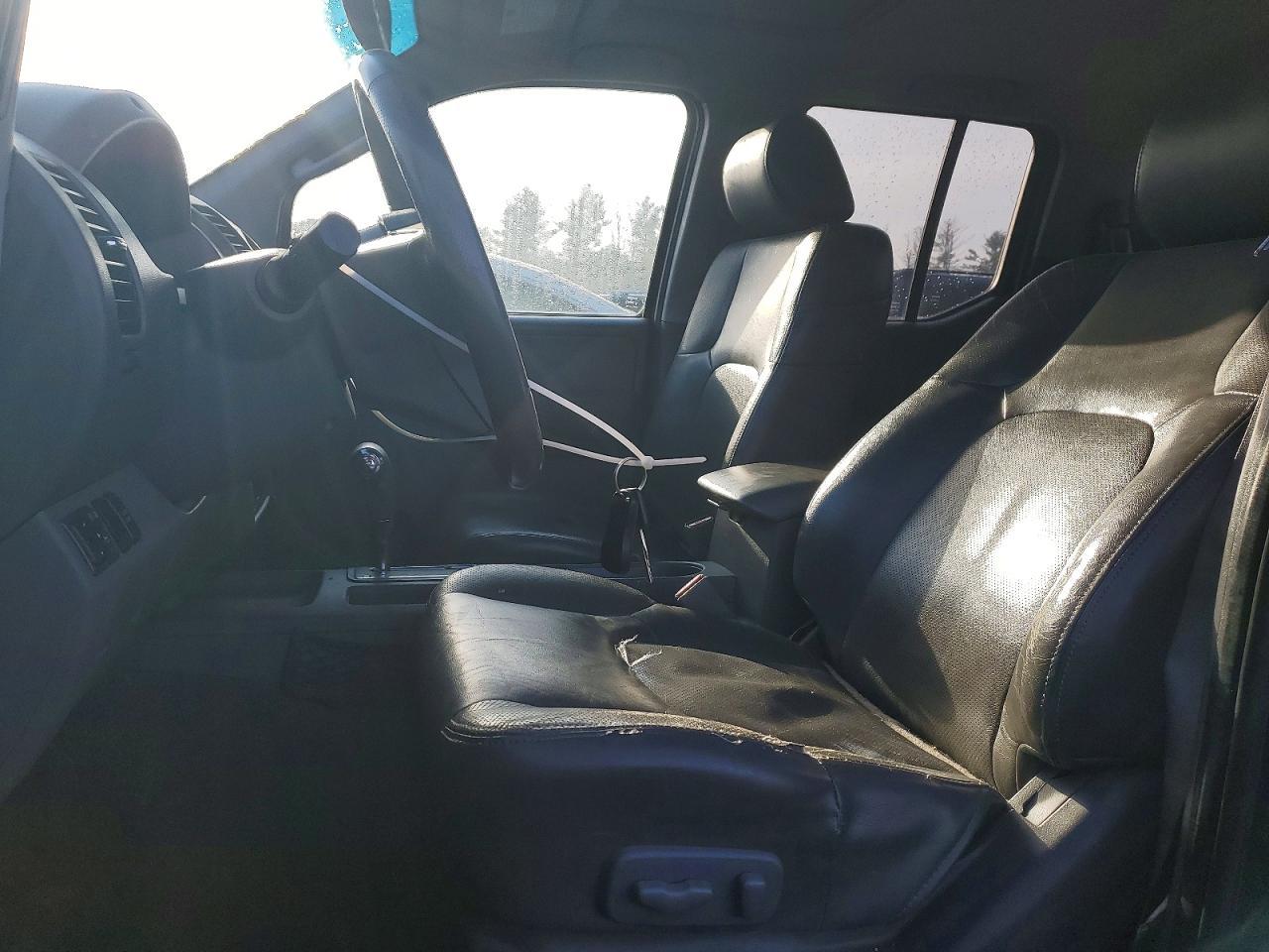 2006 Nissan Frontier SE