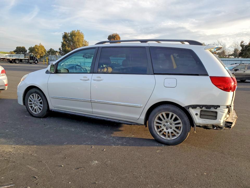 2008 Toyota Sienna xle