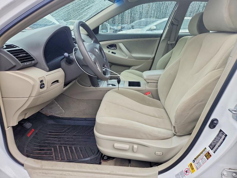2008 Toyota Camry le