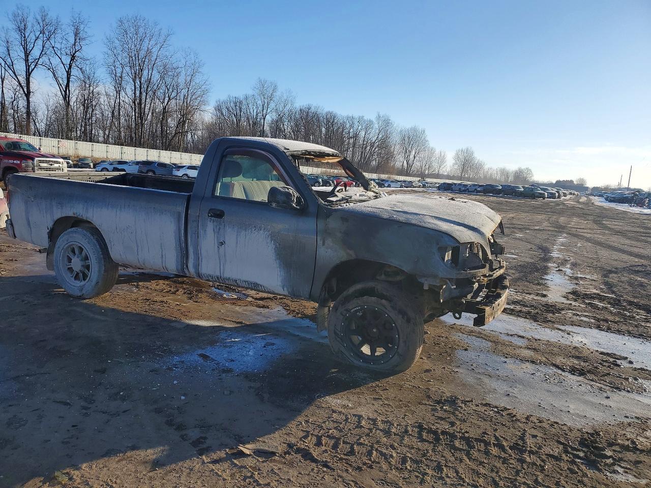 2004 Toyota Tundra Base