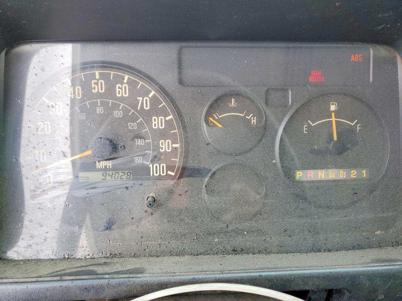 2006 Isuzu NPR BOX Truck