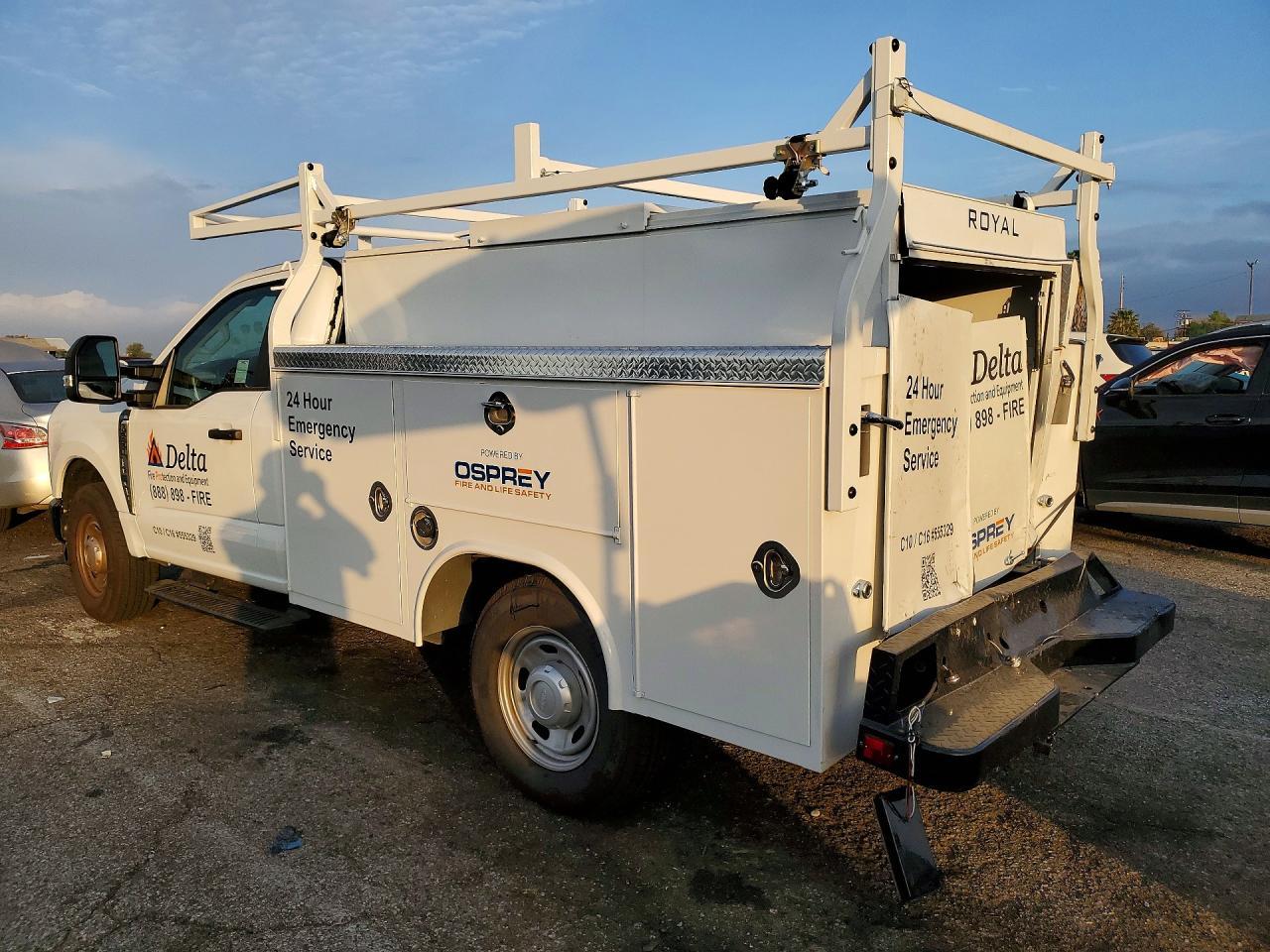 2025 Ford F250 Super Duty Utility / Service Truck