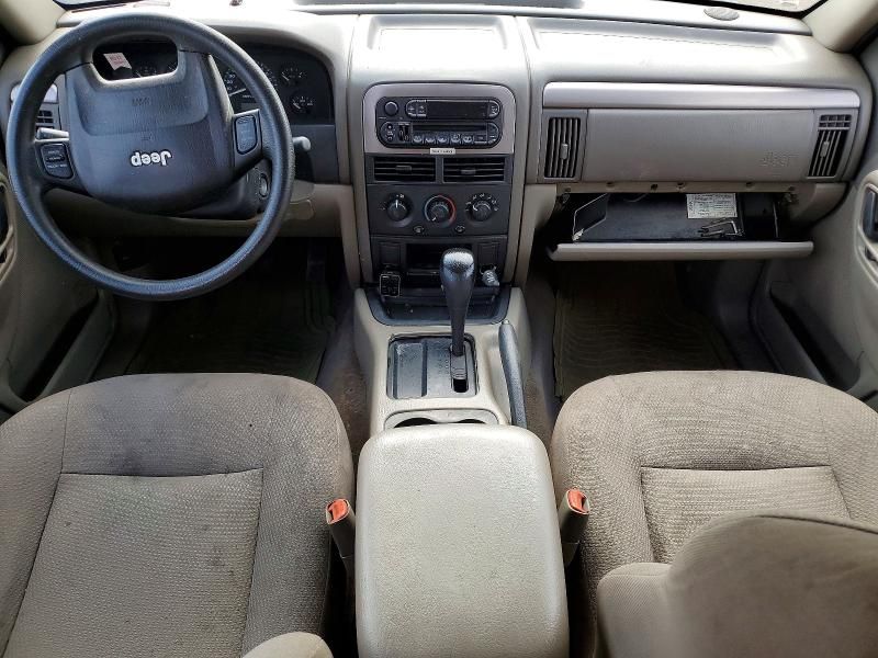 2004 Jeep Grand Cherokee Laredo