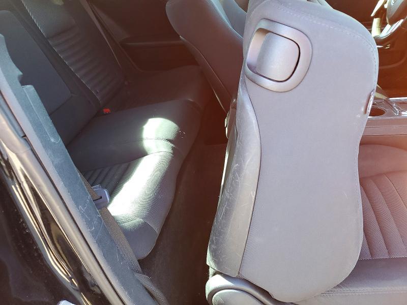 2012 Dodge Challenger sxt
