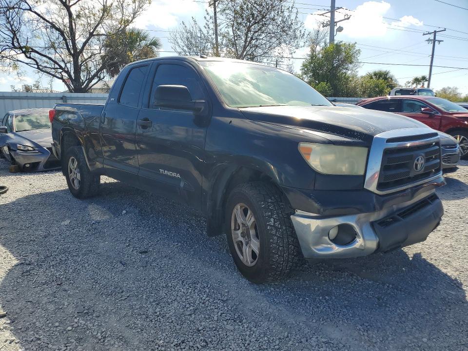 2010 Toyota Tundra Double cab SR5
