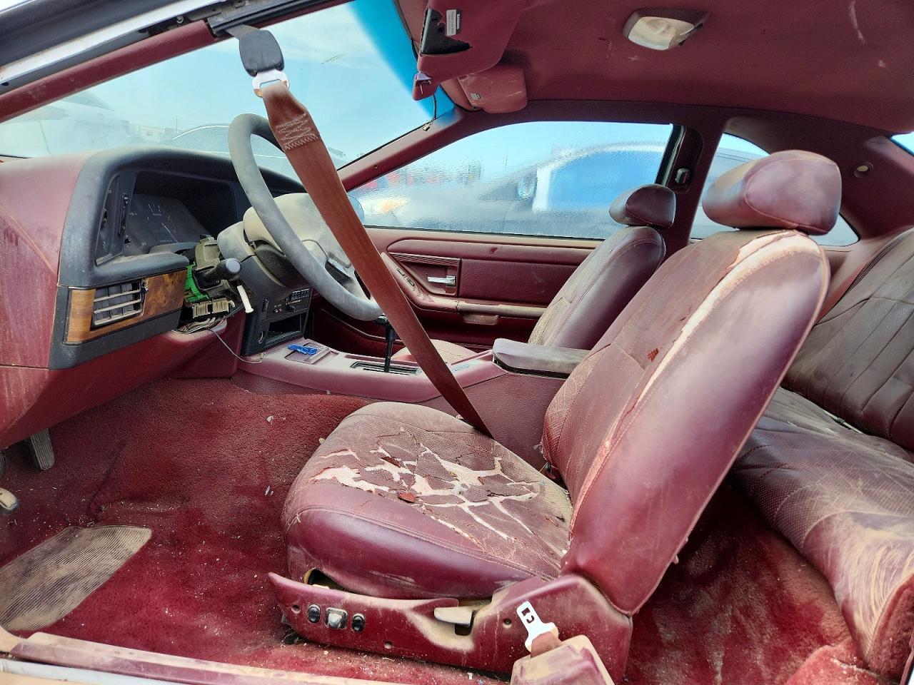 2005 Ford Thunderbird