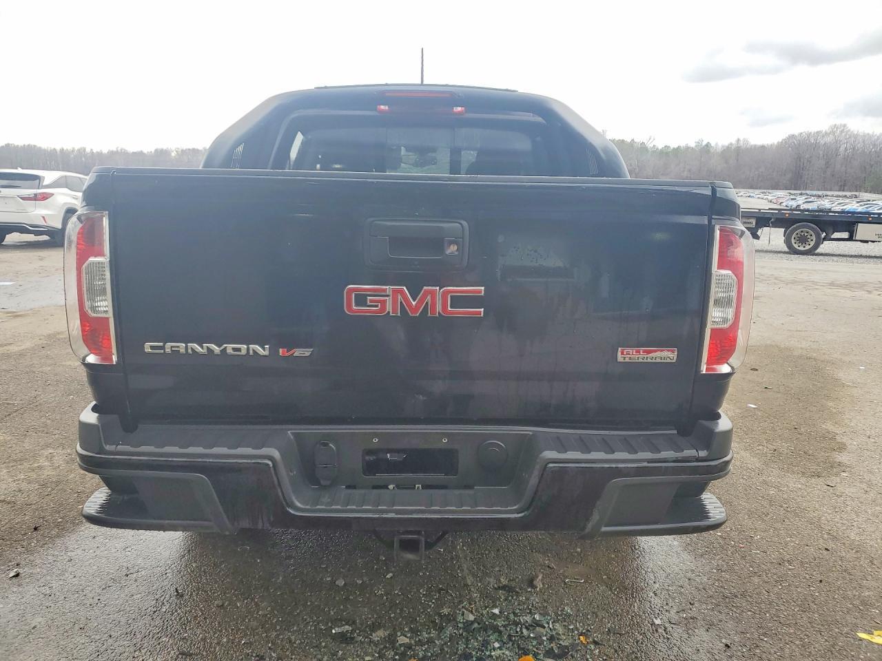 2018 GMC Canyon SLT