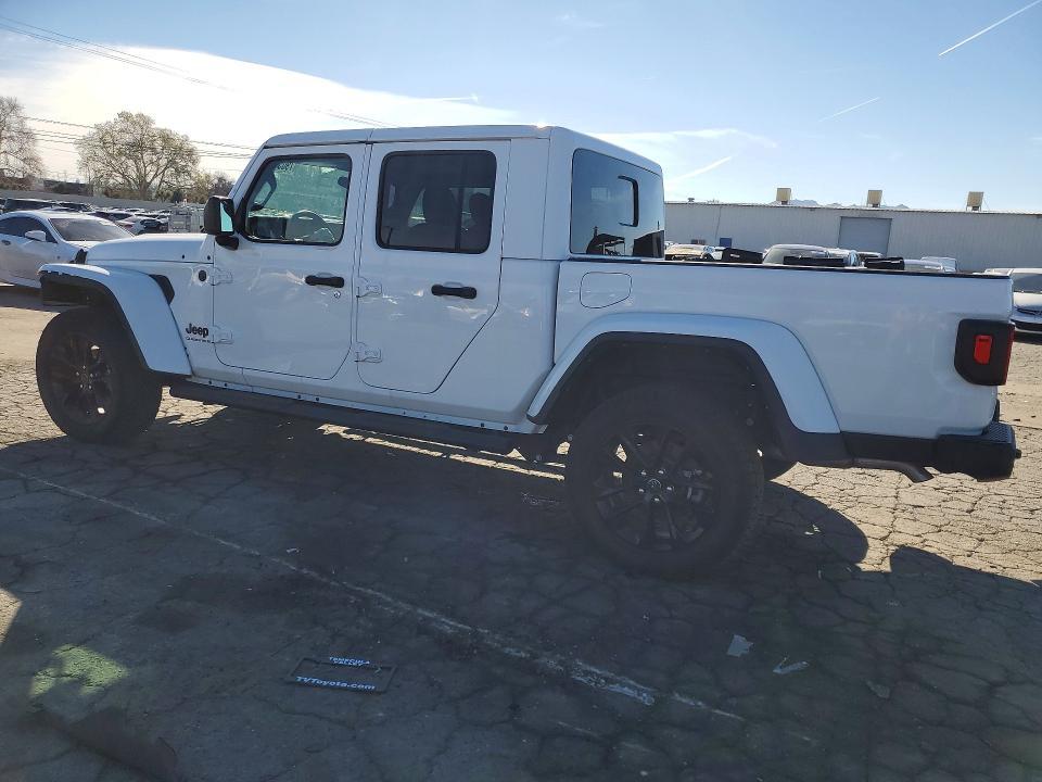 2024 Jeep Gladiator Sport