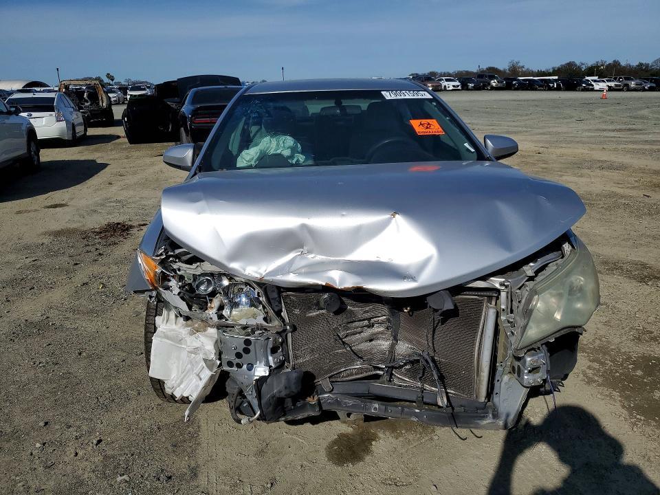 2012 Toyota Camry le