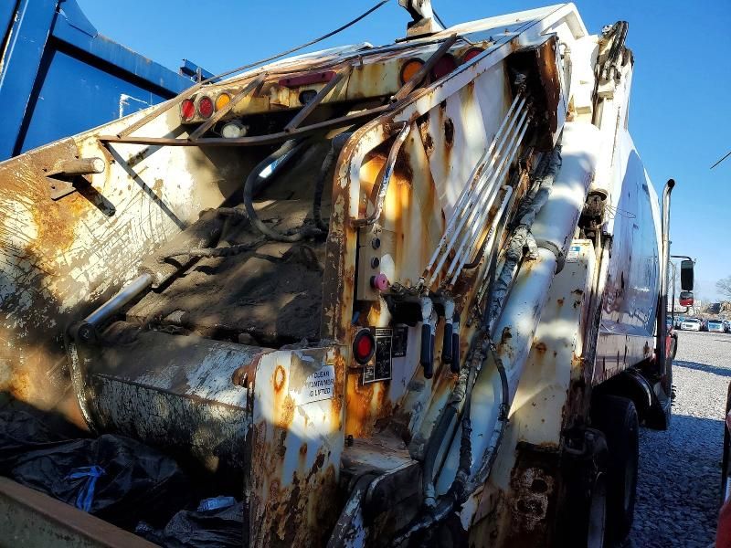 2010 Freightliner M2 106 Medium Duty