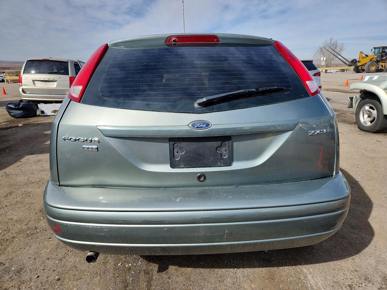 2005 Ford Focus ZX3