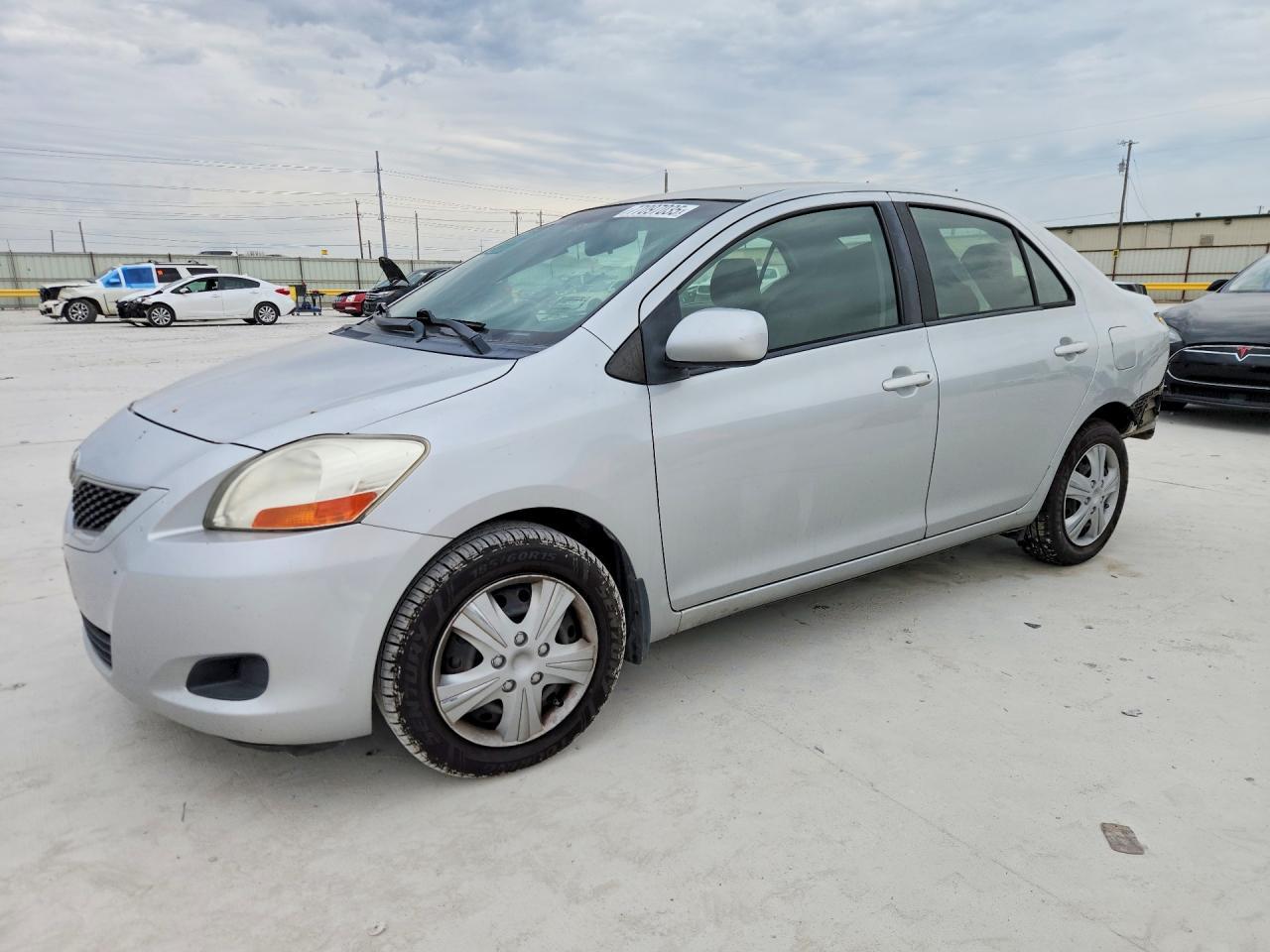 2011 Toyota Yaris