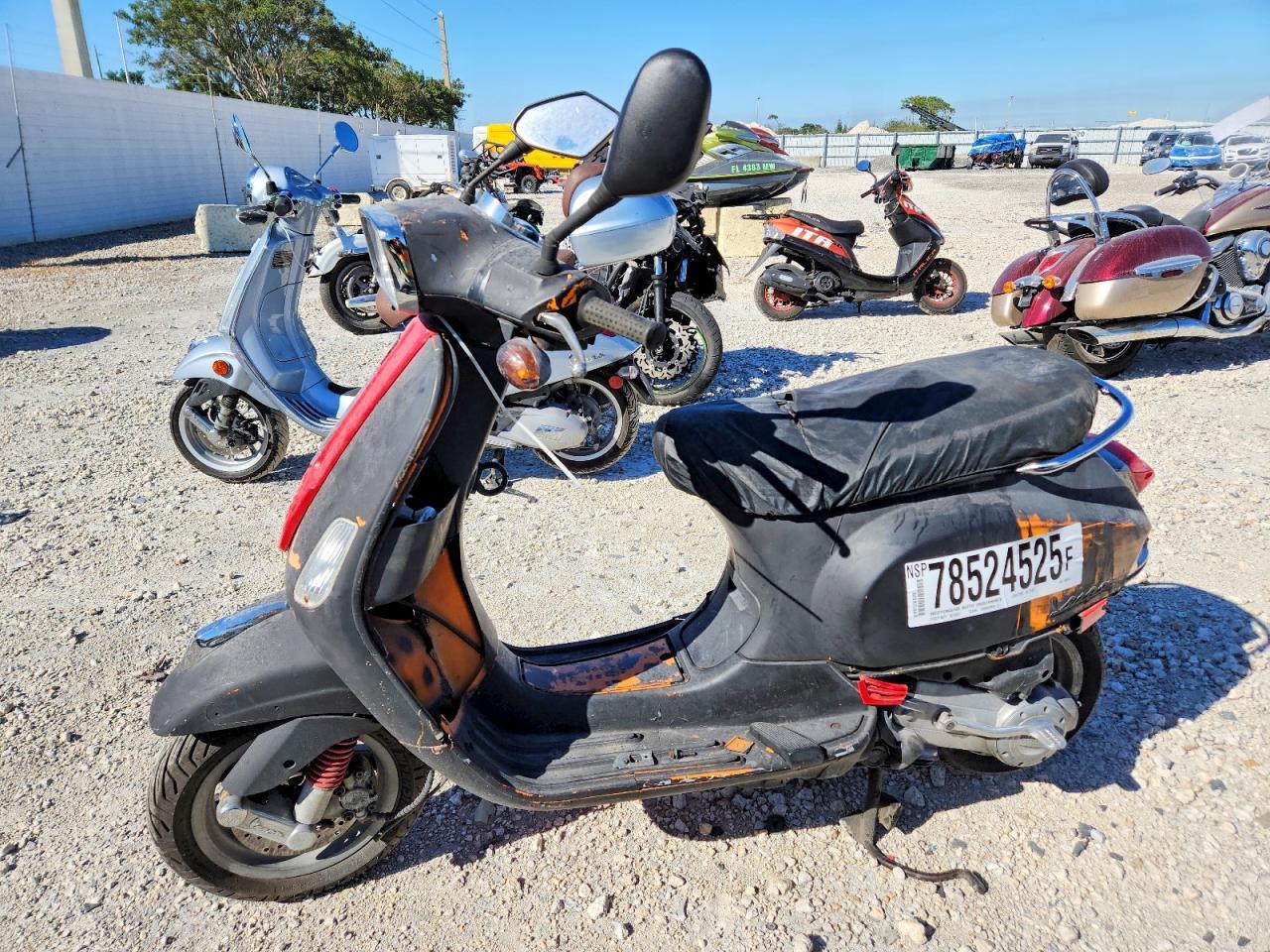 2009 Vespa LX 50