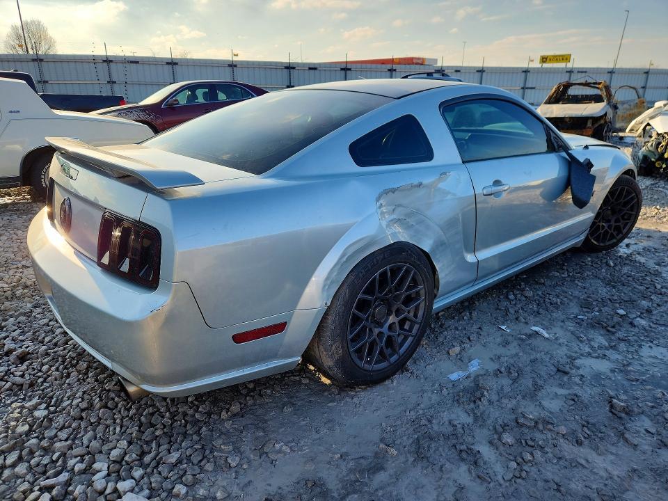 2005 Ford Mustang gt