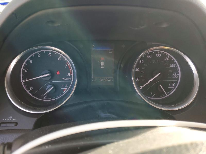 2020 Toyota Camry le
