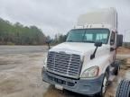 2015 Freightliner Cascadia Semi Truck