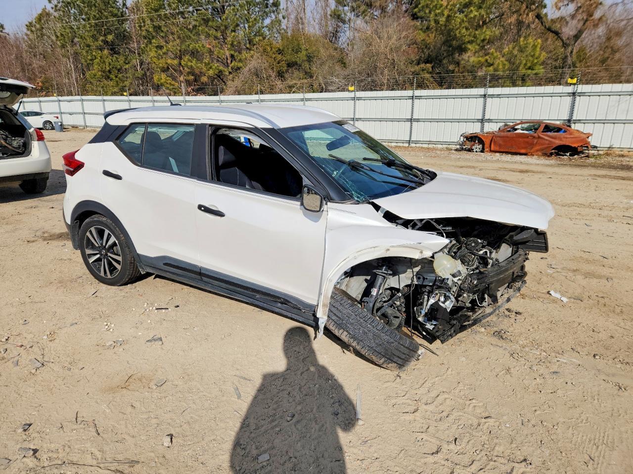 2018 Nissan Kicks s