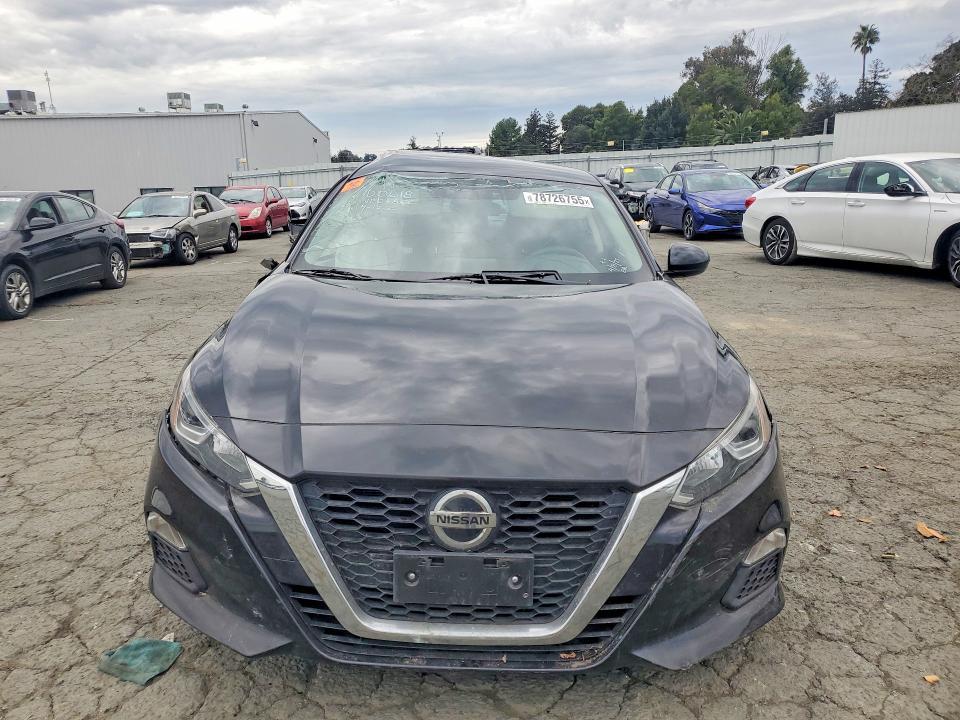 2020 Nissan Altima s