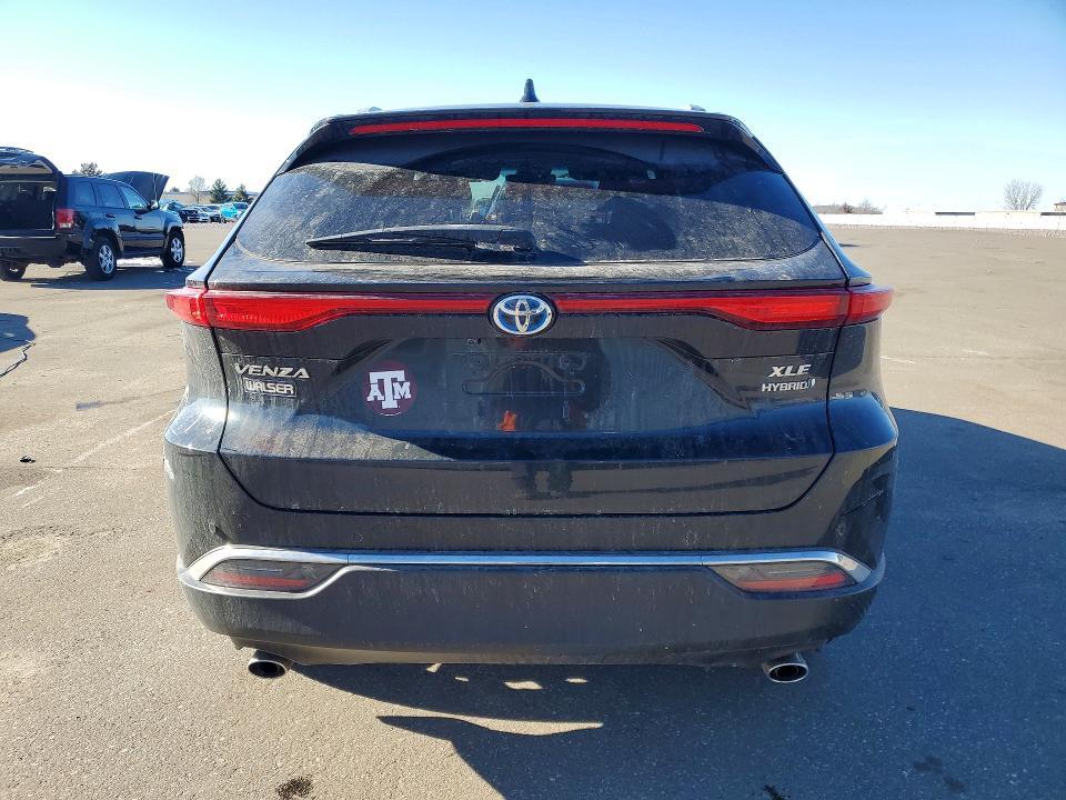 2021 Toyota Venza le