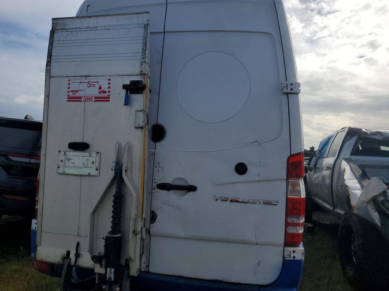 2015 Mercedes-Benz Sprinter 3500 Refrigerated Delivery Van