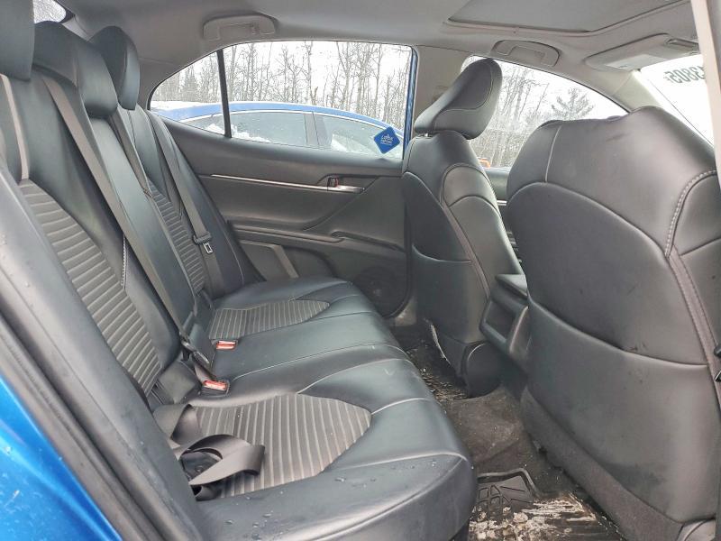 2020 Toyota Camry xle