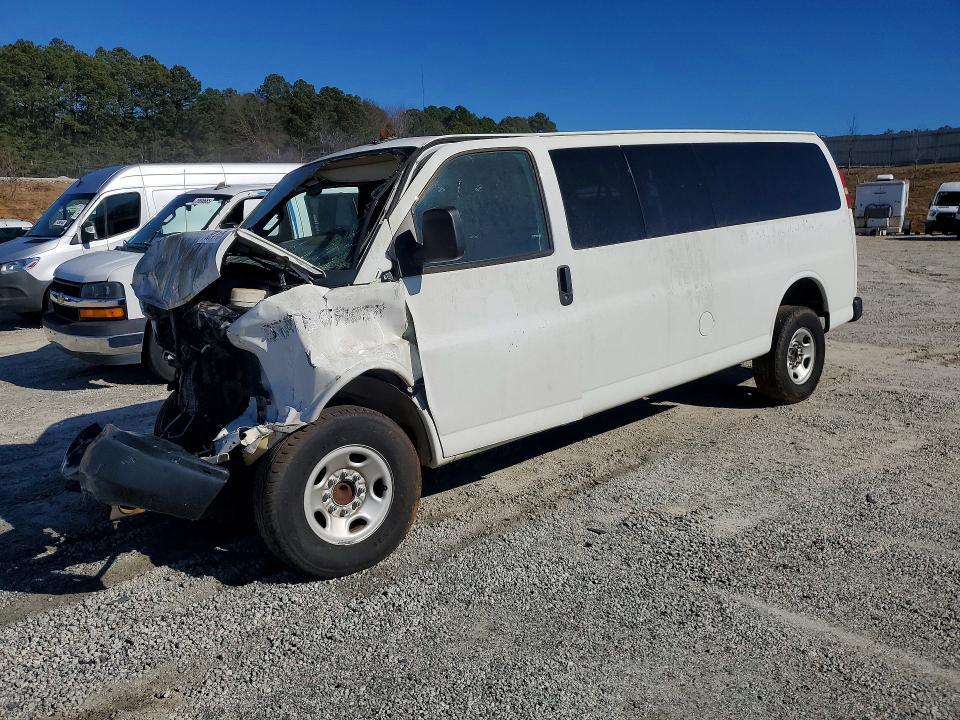 2016 Chevrolet Express G3500 LS