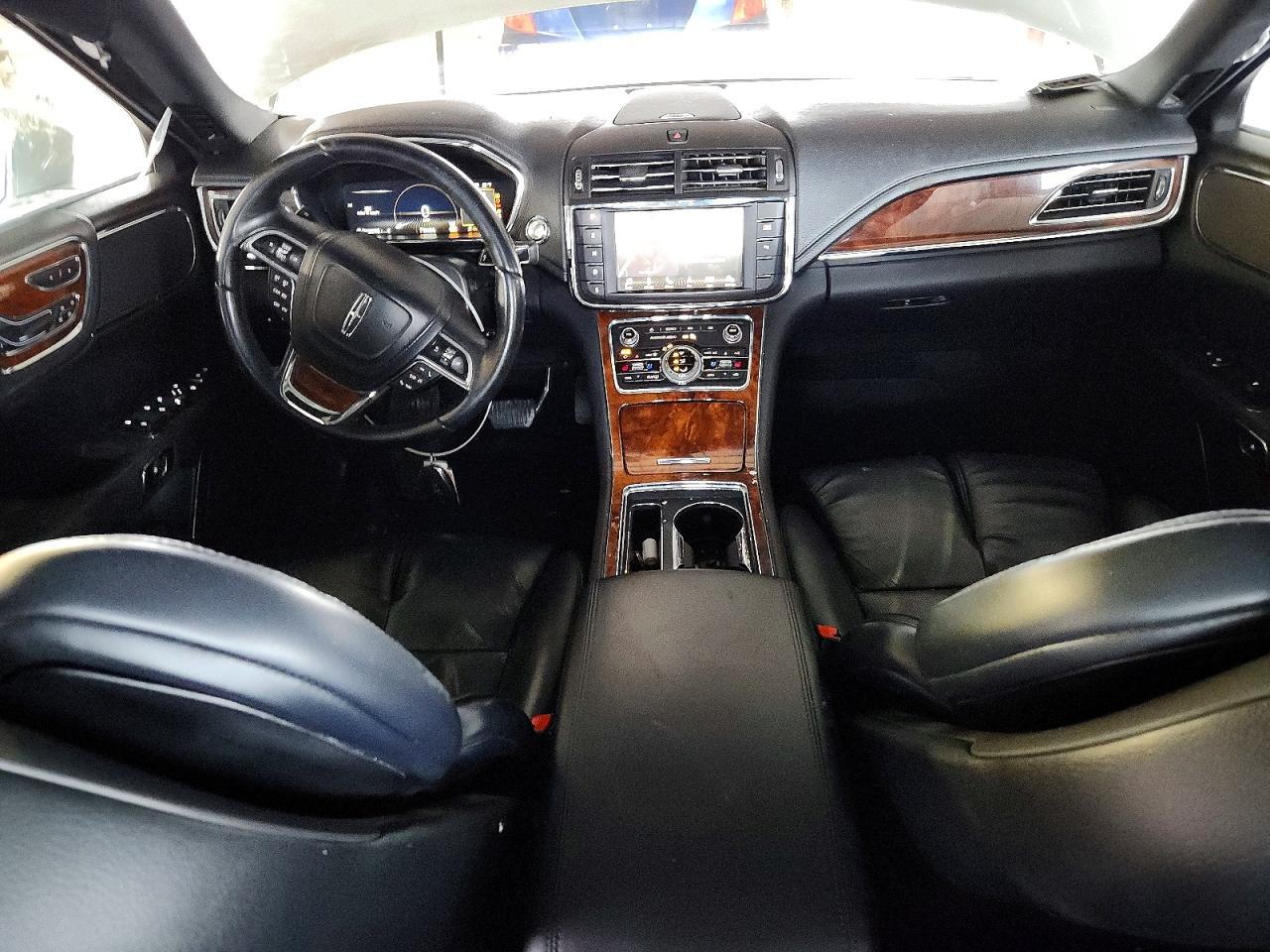 2017 Lincoln Continental Reserve