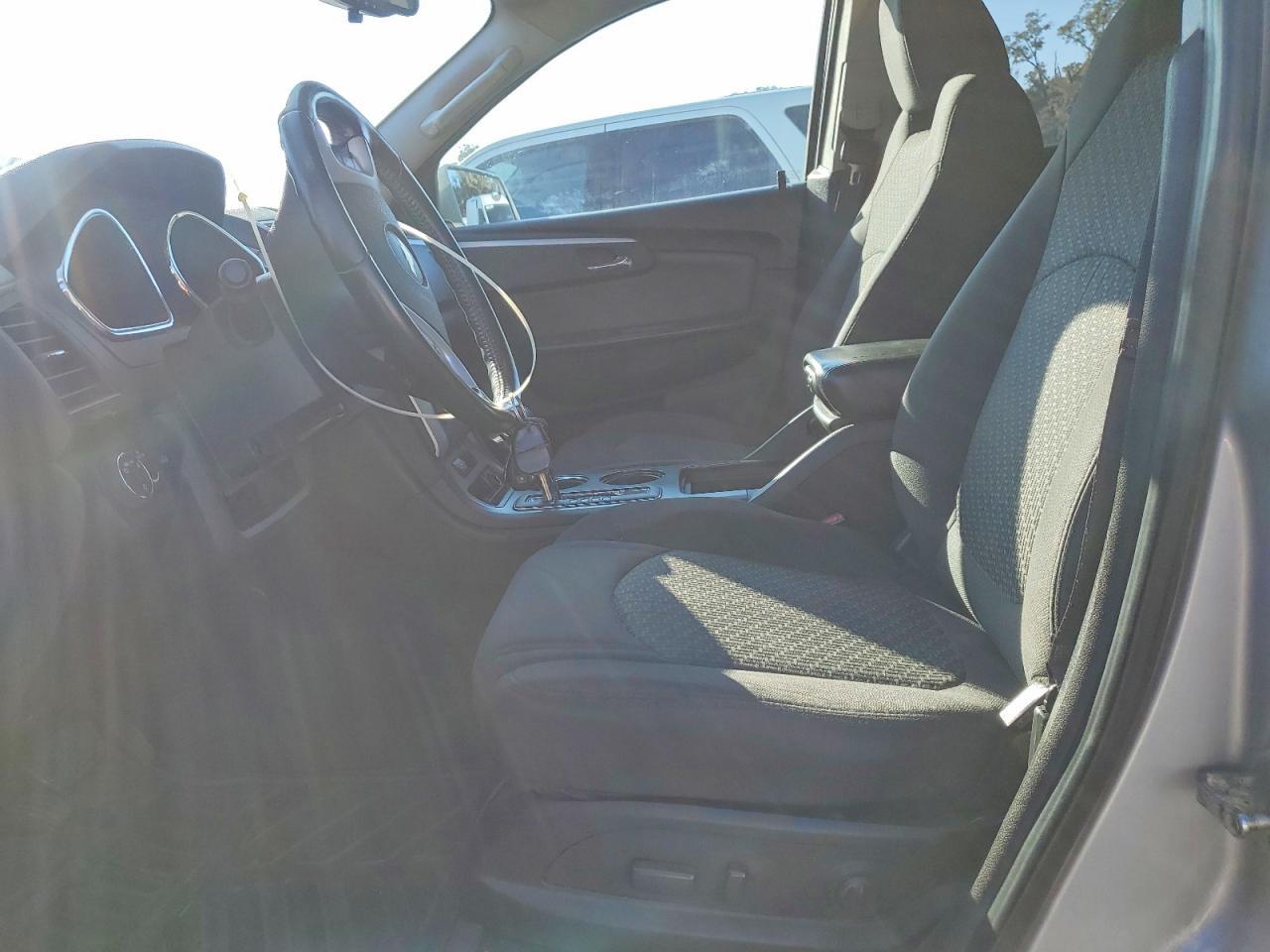 2012 Chevrolet Traverse lt