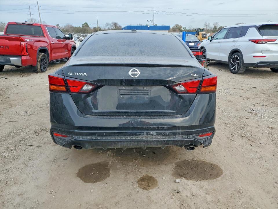 2020 Nissan Altima sl