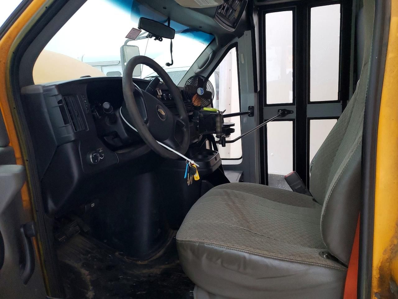 2014 Chevrolet 2014 Thomas Minotour G3500-School Bus