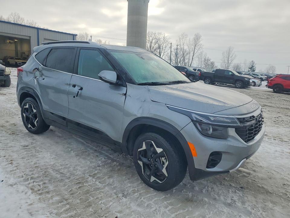 2025 KIA Seltos ex