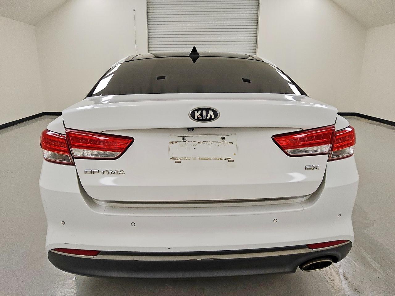 2016 KIA Optima ex