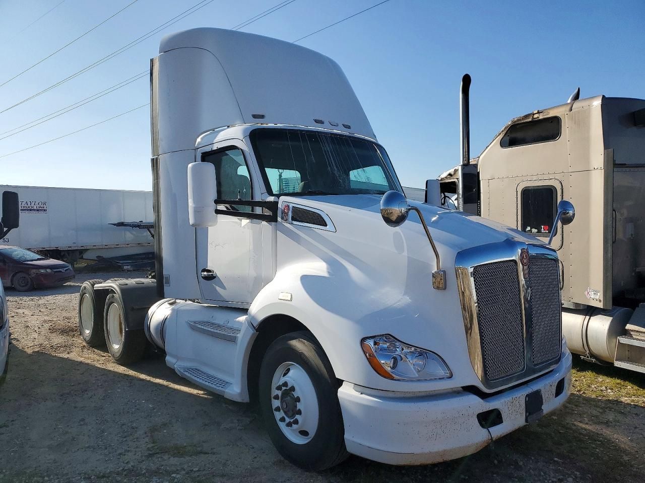 2014 Kenworth Construction T680