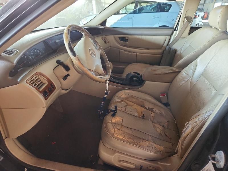 2003 Toyota Avalon xl