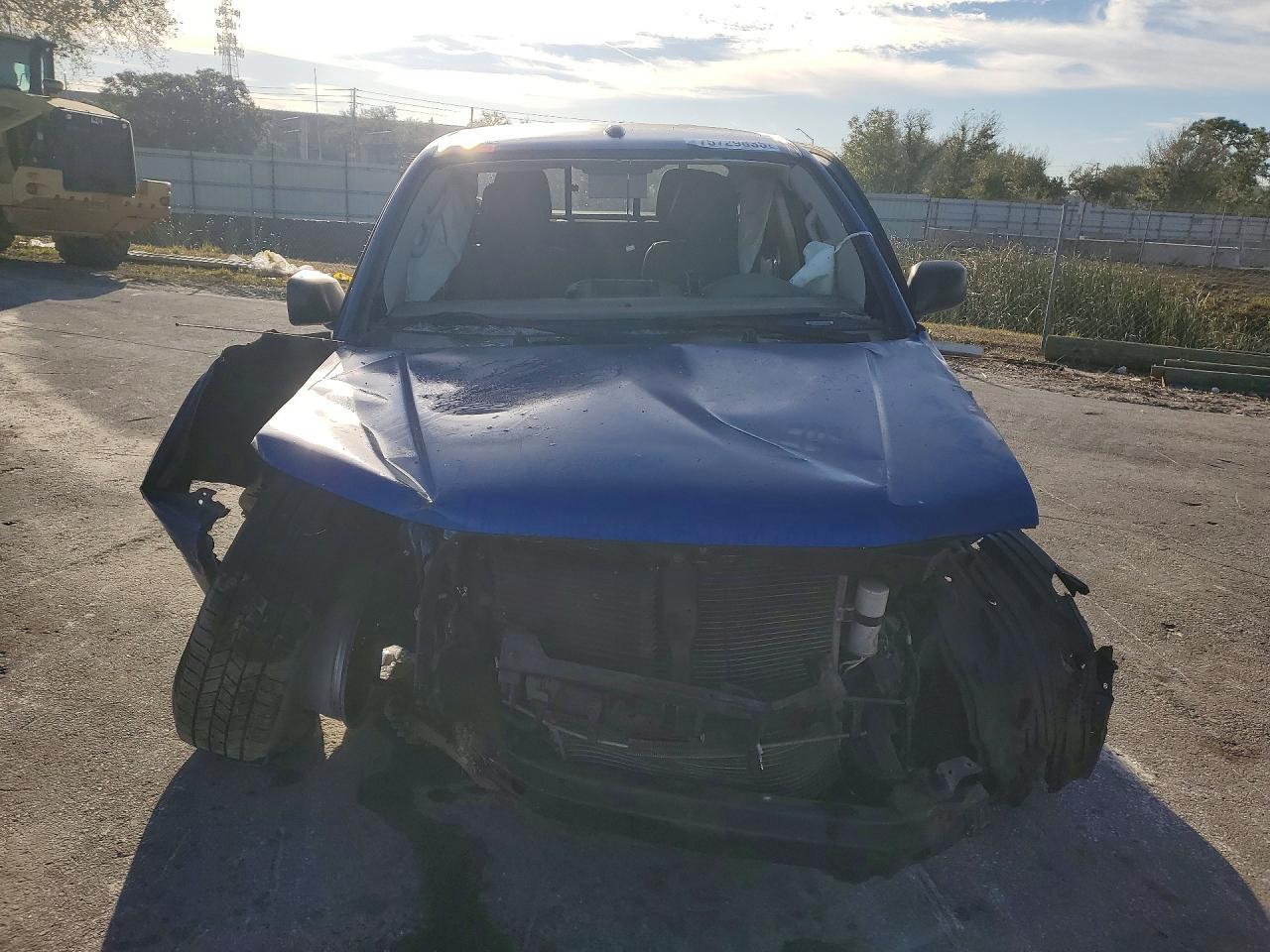 2014 Nissan Frontier s
