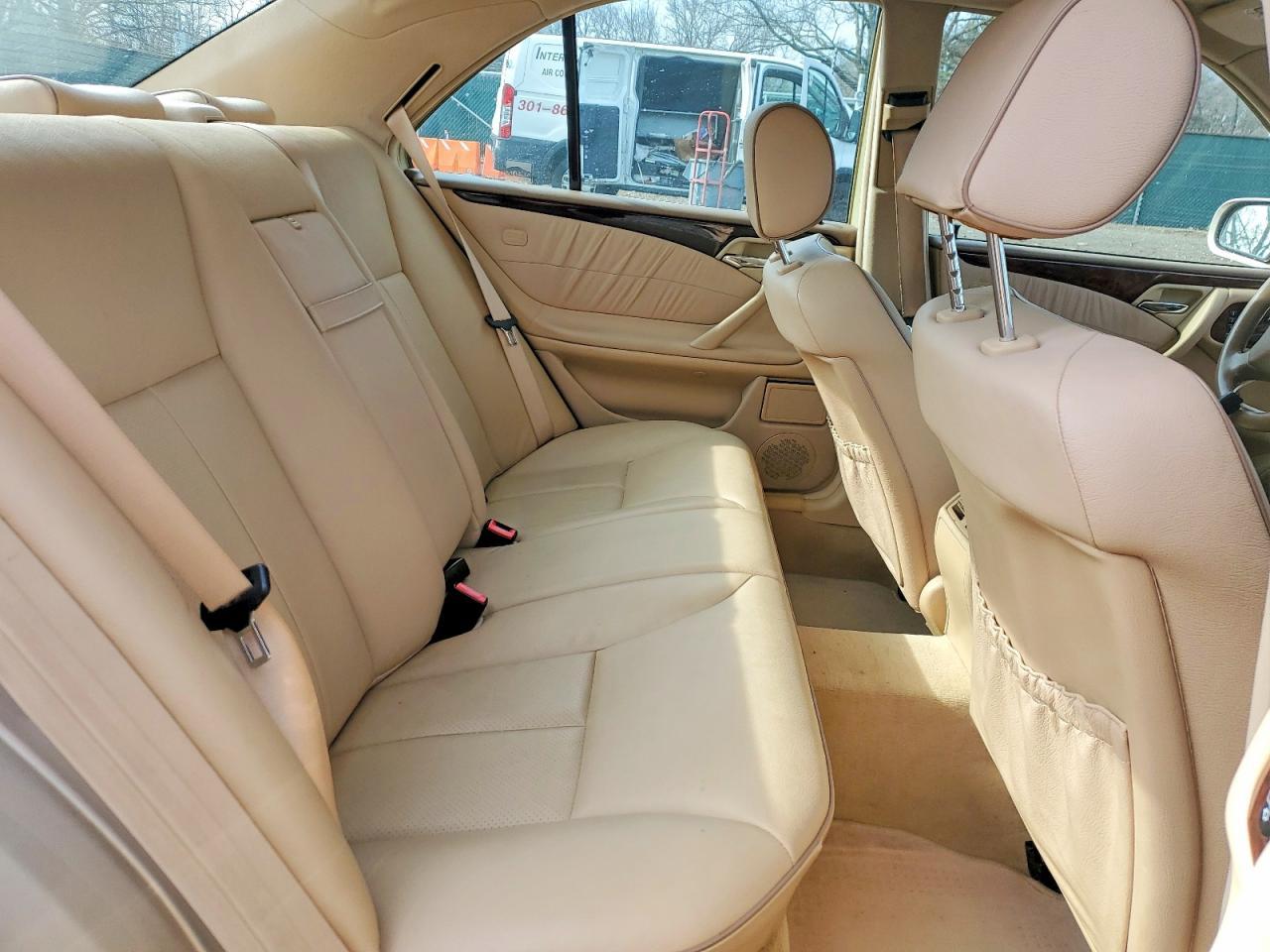 2001 Mercedes-Benz E 320 4matic