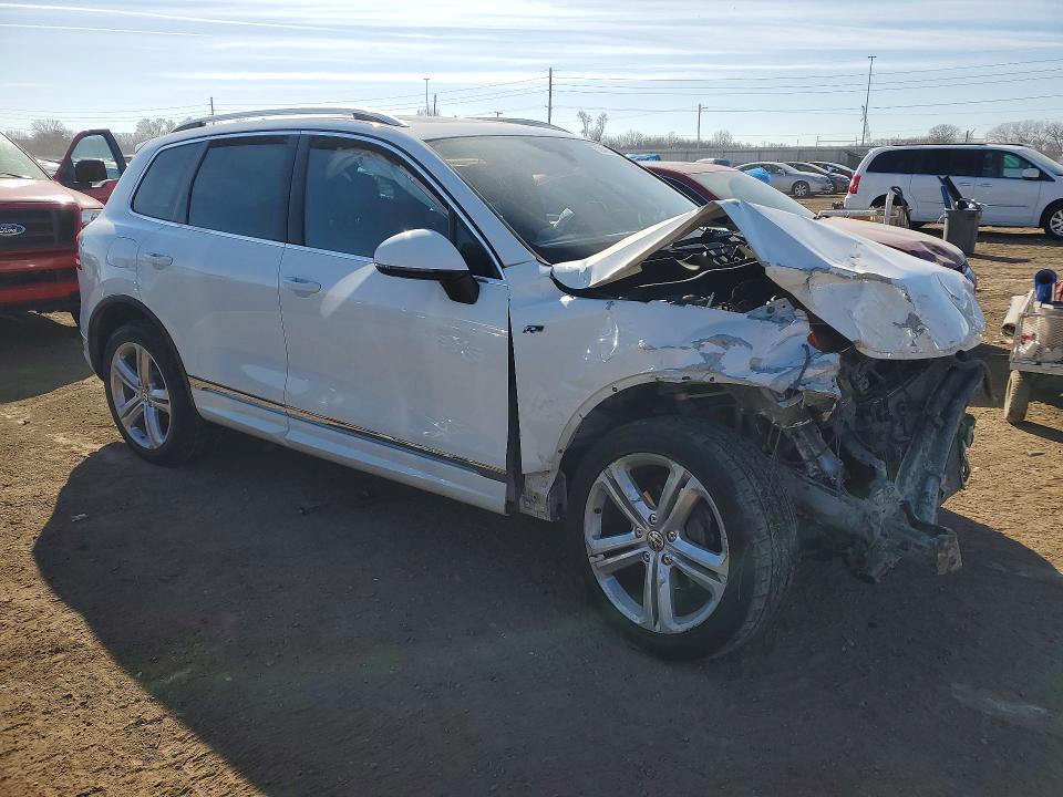 2014 Volkswagen Touareg V6
