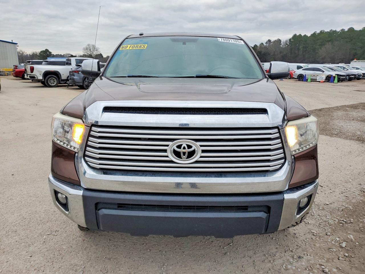 2014 Toyota Tundra Crewmax Limited