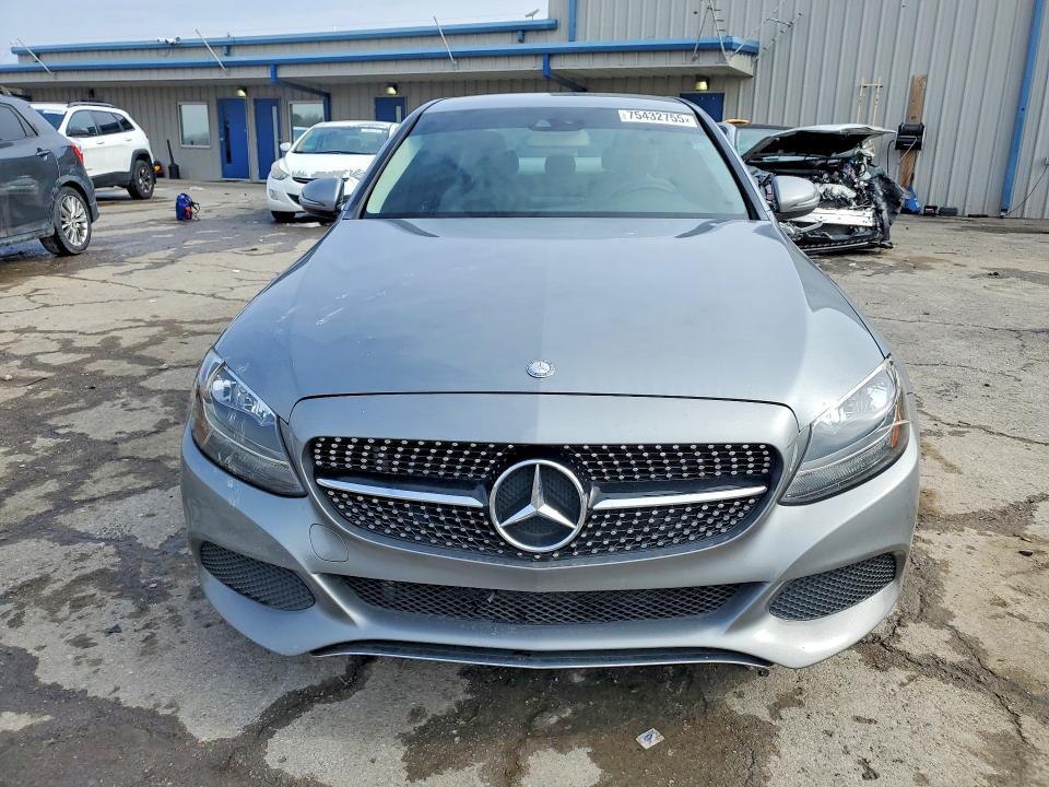 2016 Mercedes-Benz C300