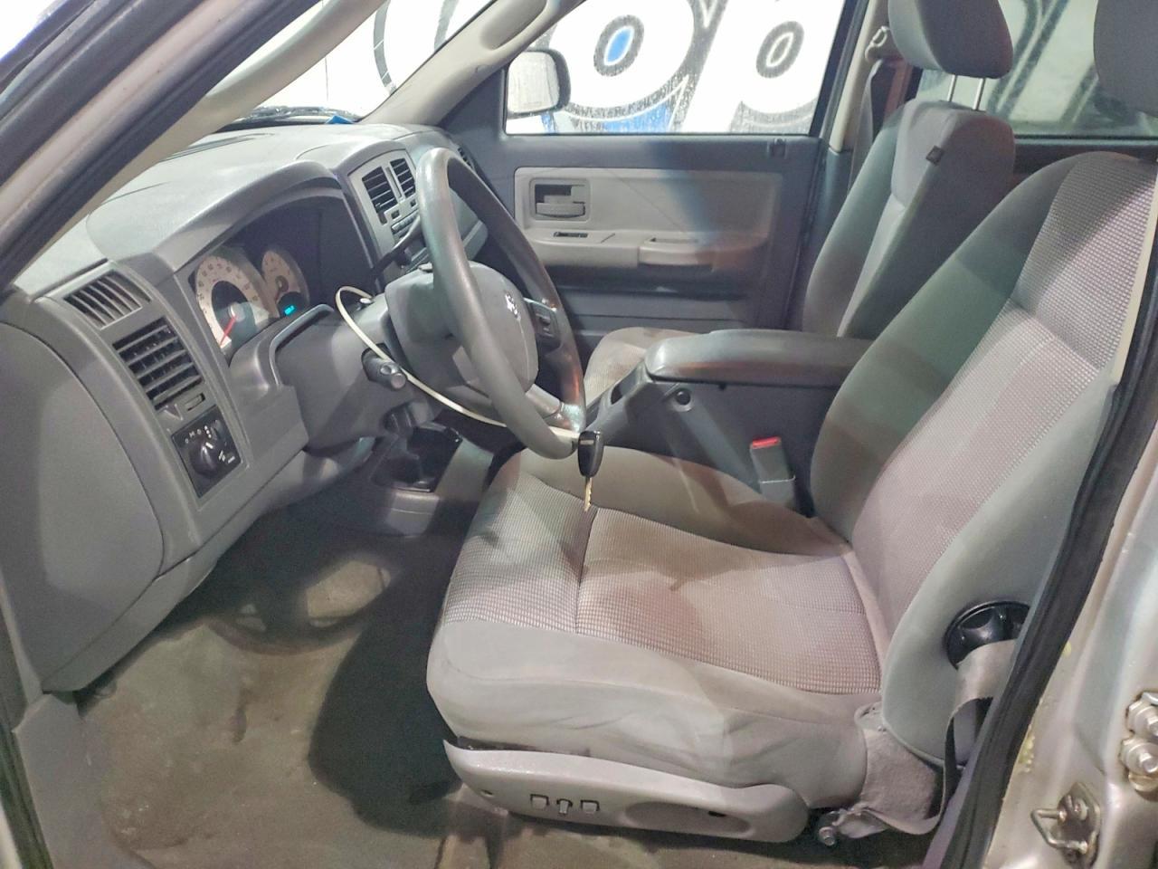 2007 Dodge Dakota Quad SLT